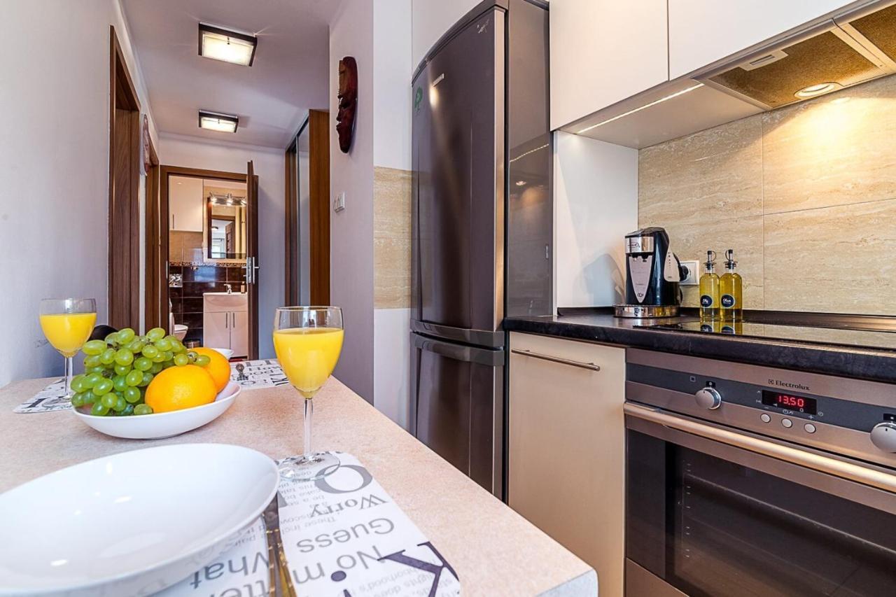 Panska 3 - Apartment With Balcony By Noclegi Renters Warsaw Ngoại thất bức ảnh