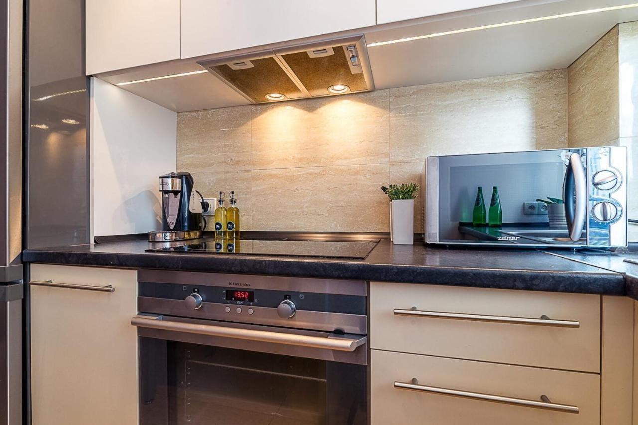 Panska 3 - Apartment With Balcony By Noclegi Renters Warsaw Ngoại thất bức ảnh